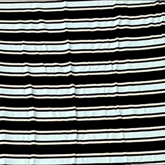 Striped Julia LulaRoe - Picture 2 of 2